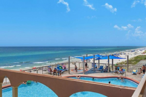 Brightly Furnished Beachfront Condominium by Brightwild
